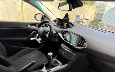 Peugeot 308 II, 2019 год, 1 069 000 рублей, 15 фотография