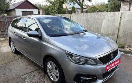 Peugeot 308 II, 2019 год, 1 069 000 рублей, 3 фотография