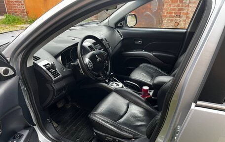 Mitsubishi Outlander III рестайлинг 3, 2008 год, 1 050 000 рублей, 40 фотография