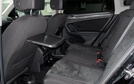 Volkswagen Tiguan II, 2019 год, 3 250 000 рублей, 17 фотография
