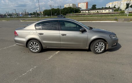 Volkswagen Passat B7, 2011 год, 850 000 рублей, 4 фотография