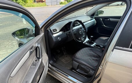 Volkswagen Passat B7, 2011 год, 850 000 рублей, 8 фотография