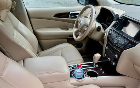 Nissan Pathfinder, 2014 год, 1 999 000 рублей, 12 фотография