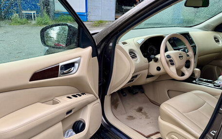 Nissan Pathfinder, 2014 год, 1 999 000 рублей, 10 фотография