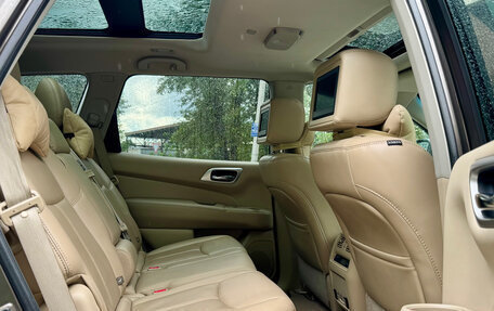 Nissan Pathfinder, 2014 год, 1 999 000 рублей, 16 фотография