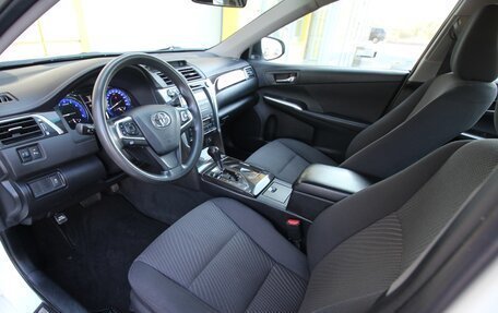 Toyota Camry, 2015 год, 1 695 000 рублей, 13 фотография