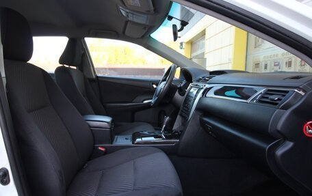 Toyota Camry, 2015 год, 1 695 000 рублей, 15 фотография