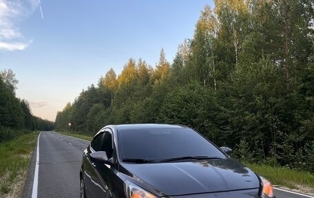 Hyundai Solaris II рестайлинг, 2011 год, 400 000 рублей, 2 фотография