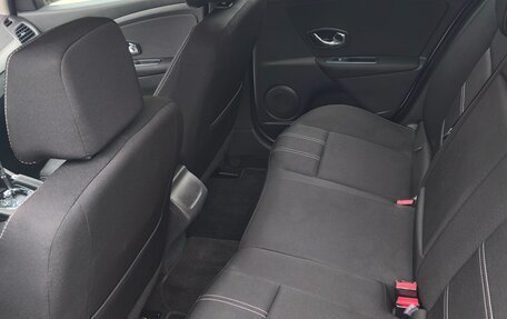 Renault Megane III, 2015 год, 950 000 рублей, 9 фотография