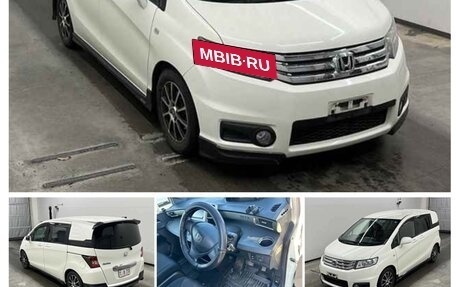 Honda Freed I, 2011 год, 1 100 000 рублей, 16 фотография