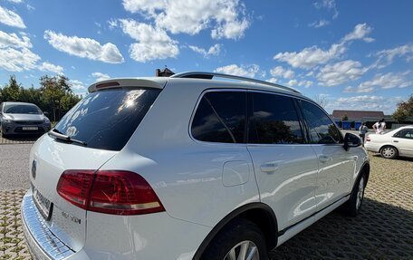 Volkswagen Touareg III, 2015 год, 2 600 000 рублей, 3 фотография