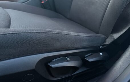 BMW 3 серия, 2011 год, 1 200 000 рублей, 15 фотография