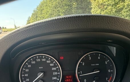BMW 3 серия, 2011 год, 1 200 000 рублей, 18 фотография