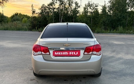Chevrolet Cruze II, 2012 год, 750 000 рублей, 3 фотография