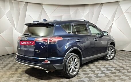 Toyota RAV4, 2019 год, 2 493 000 рублей, 2 фотография