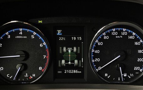 Toyota RAV4, 2019 год, 2 493 000 рублей, 16 фотография