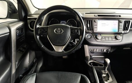 Toyota RAV4, 2019 год, 2 493 000 рублей, 17 фотография