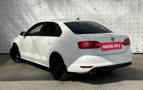 Volkswagen Jetta VI, 2011 год, 890 000 рублей, 5 фотография