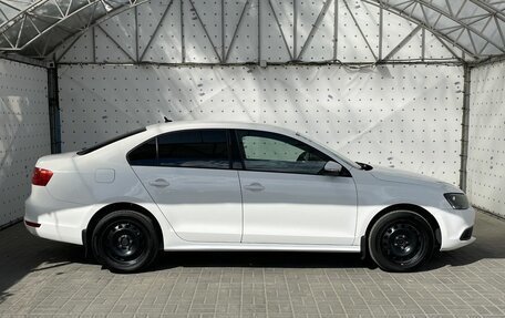 Volkswagen Jetta VI, 2011 год, 890 000 рублей, 9 фотография