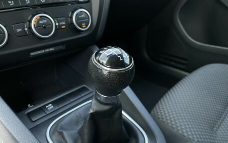 Volkswagen Jetta VI, 2011 год, 890 000 рублей, 17 фотография