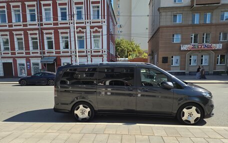 Mercedes-Benz V-Класс, 2024 год, 10 000 000 рублей, 8 фотография