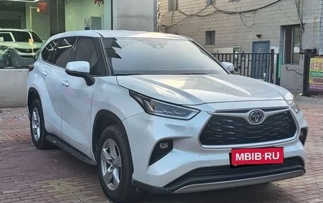 Toyota Highlander, 2026 год, 4 454 444 рублей, 1 фотография