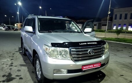 Toyota Land Cruiser 200, 2010 год, 2 800 000 рублей, 1 фотография