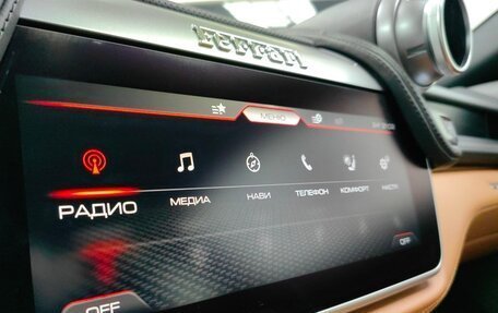 Ferrari GTC4Lusso, 2017 год, 16 000 000 рублей, 7 фотография