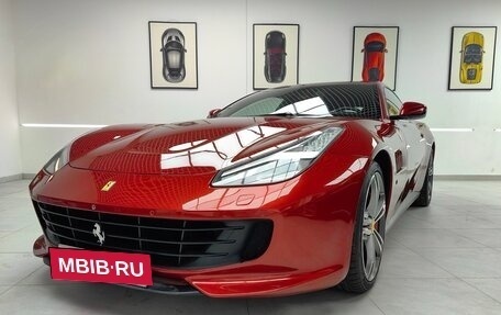 Ferrari GTC4Lusso, 2017 год, 16 000 000 рублей, 13 фотография