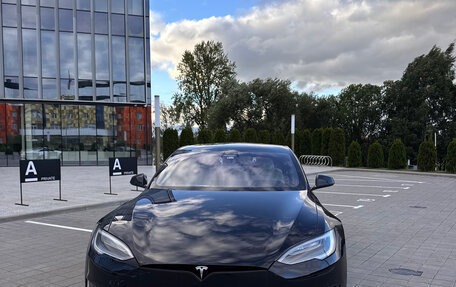 Tesla Model S I, 2021 год, 3 200 000 рублей, 4 фотография