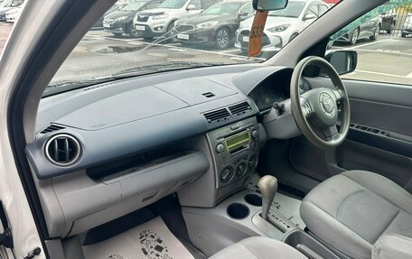 Mazda Demio III (DE), 2002 год, 499 999 рублей, 13 фотография
