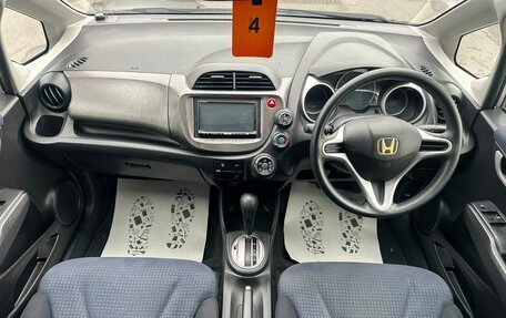 Honda Fit III, 2008 год, 549 999 рублей, 16 фотография