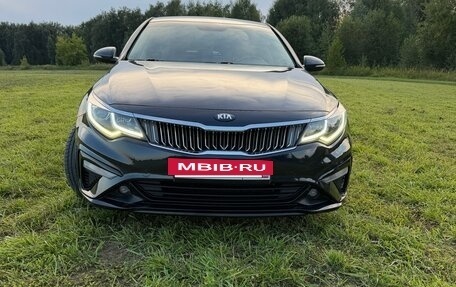 KIA Optima IV, 2019 год, 1 750 000 рублей, 3 фотография