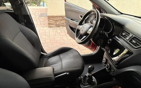 KIA Rio III рестайлинг, 2014 год, 1 000 000 рублей, 10 фотография