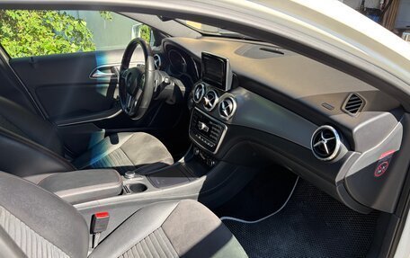 Mercedes-Benz GLA, 2015 год, 2 200 000 рублей, 14 фотография