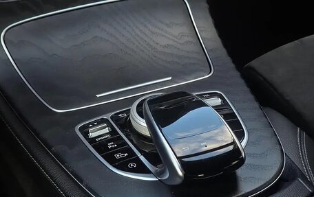 Mercedes-Benz E-Класс, 2018 год, 3 000 000 рублей, 6 фотография