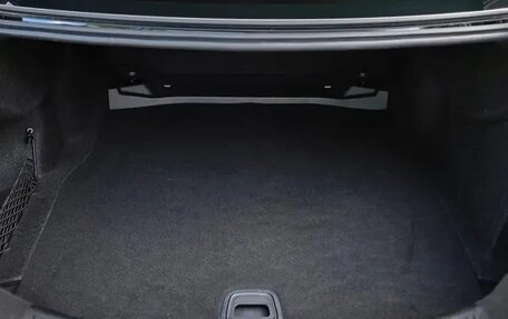 Mercedes-Benz E-Класс, 2018 год, 3 000 000 рублей, 17 фотография