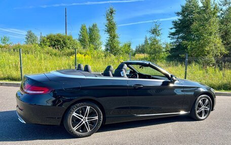 Mercedes-Benz C-Класс, 2019 год, 3 950 000 рублей, 5 фотография