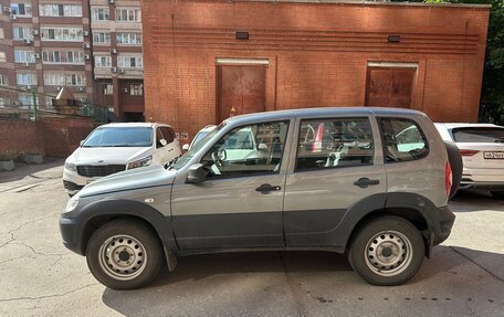 Chevrolet Niva I рестайлинг, 2019 год, 650 000 рублей, 2 фотография