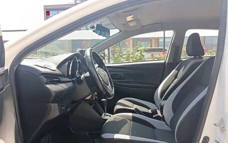 Toyota Yaris XP150 рестайлинг, 2022 год, 1 042 000 рублей, 16 фотография