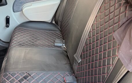 Renault Logan I, 2011 год, 350 000 рублей, 11 фотография