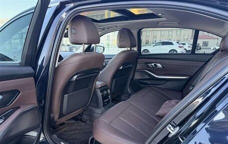 BMW 3 серия, 2022 год, 2 870 000 рублей, 15 фотография