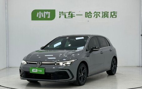 Volkswagen Golf VIII, 2023 год, 2 092 300 рублей, 2 фотография