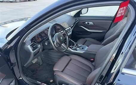 BMW 3 серия, 2022 год, 2 870 000 рублей, 14 фотография
