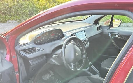 Peugeot 208 II, 2013 год, 500 000 рублей, 5 фотография