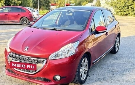 Peugeot 208 II, 2013 год, 500 000 рублей, 3 фотография
