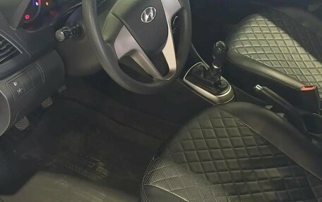 Hyundai Solaris II рестайлинг, 2016 год, 705 000 рублей, 12 фотография