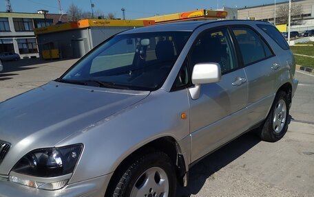 Lexus RX IV рестайлинг, 2001 год, 800 000 рублей, 4 фотография