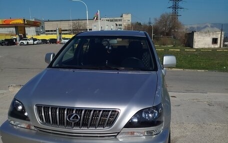 Lexus RX IV рестайлинг, 2001 год, 800 000 рублей, 3 фотография