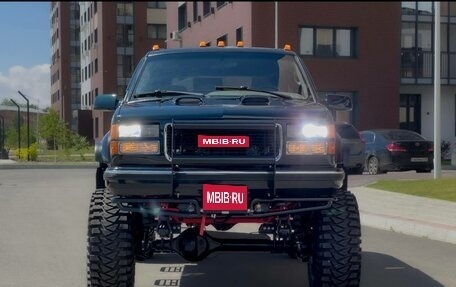 GMC Yukon III, 1996 год, 6 000 000 рублей, 1 фотография